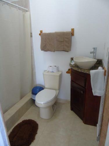 Hotel Fosters West Bay Resort