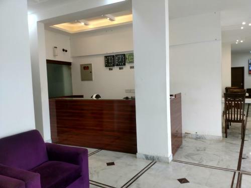 Hotel Comfort Inn (R)