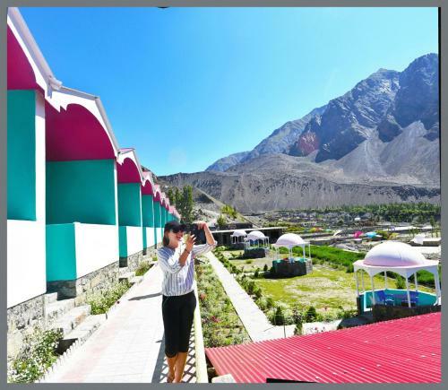 Hotel Mountain Lodge Skardu