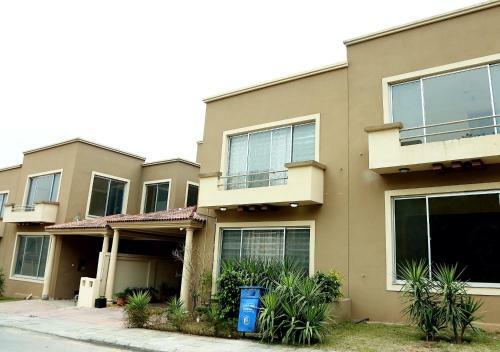 Hostal Butterfly Guest House Phase 7 Bahria Town