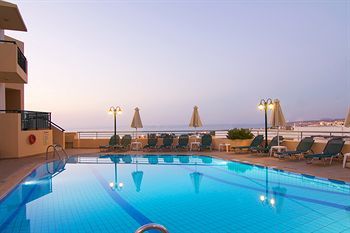 Aparthotel Radamanthy's Hotel Apartments