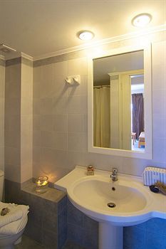 Aparthotel Radamanthy's Hotel Apartments