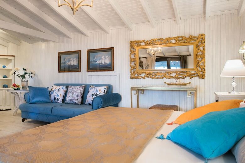 Leandros Hotel