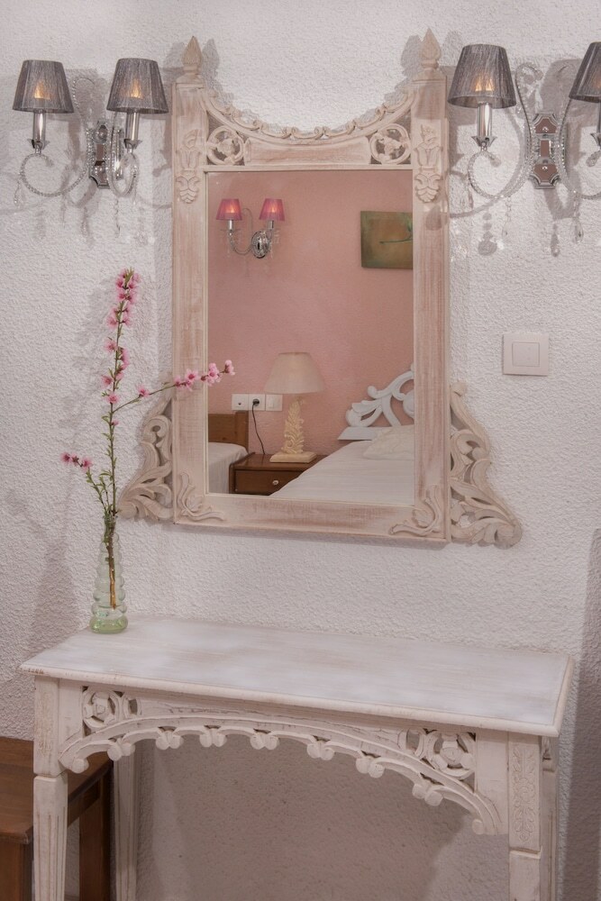 Leandros Hotel