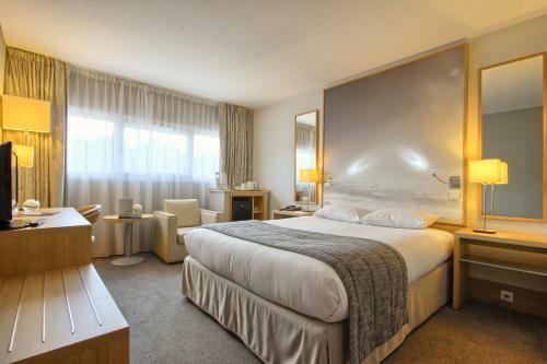 Hotel Best Western Charles de Gaulle Airport