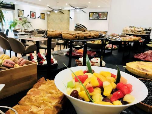 Hotel Best Western Charles de Gaulle Airport