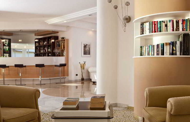 Hotel Delfino (rivera Napolitana)