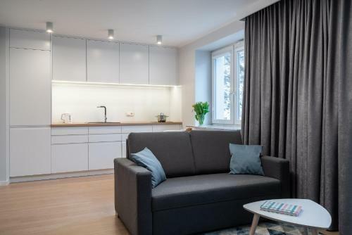 Q19 Apartments
