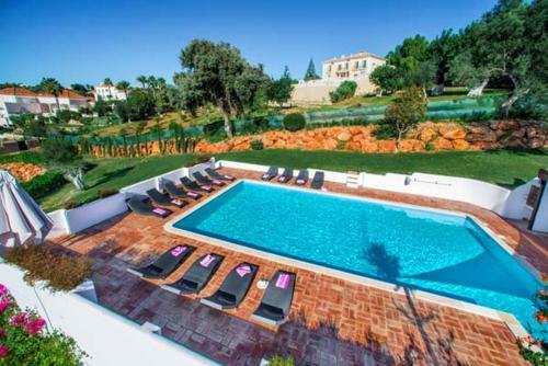 Almancil Villa Sleeps 18 Pool
