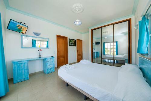 G - Lagos Inn Guesthouse