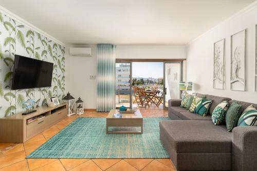 Sea La Vie Beach & Golf Apartment
