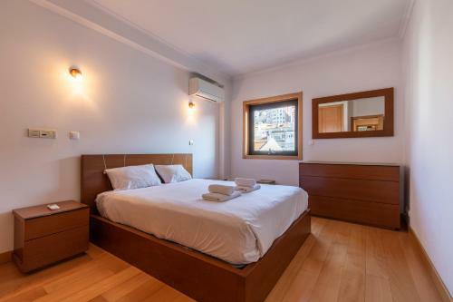 Lovelystay - Modern Apartment In Anjos