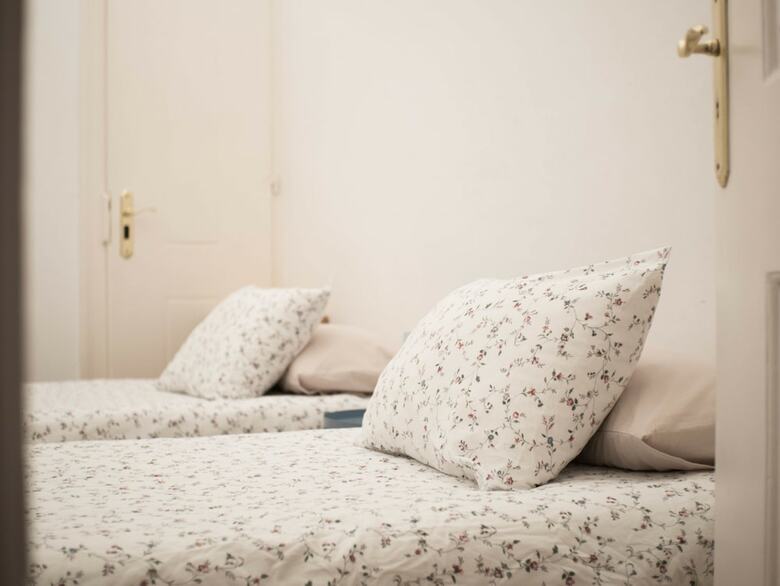 Hostal No Limit Alfama Guesthouse