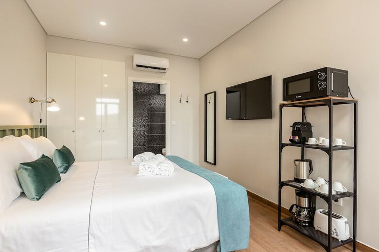 Feel Porto Wine Essence Apartments