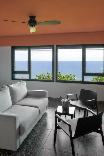 Hotel Dina Morgabine Saint Denis