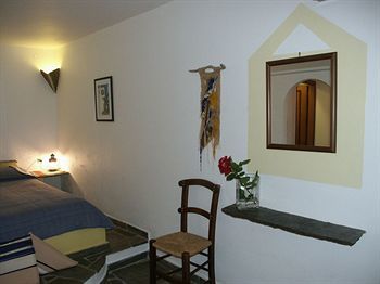 Hostal Vincenzo Family Rooms