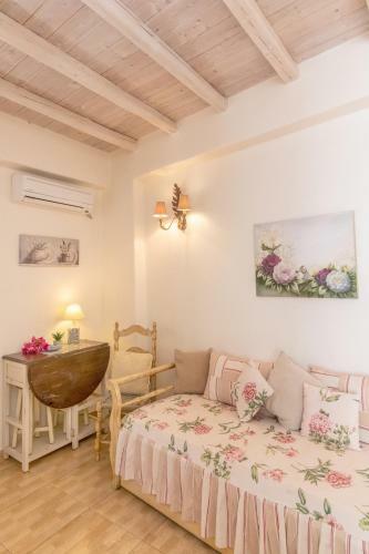 Hostal Madalena's Family