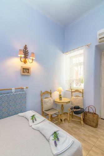 Hostal Madalena's Family