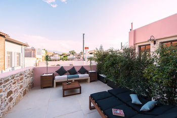 Serenissima Boutique Hotel