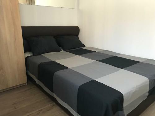 2 Room Apartment Militari Residence M9