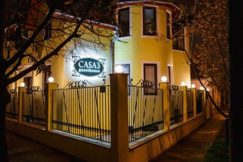 Hostal Casa 3 Guesthouse