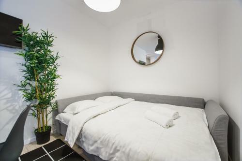 Trendy Apartment Near City Center