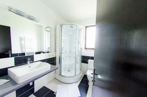 Hotel Aqvila Club**** Rucar