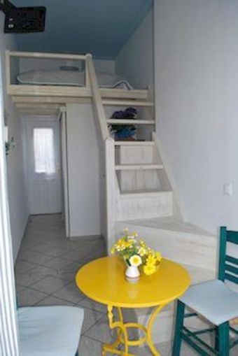 Anthousa Hotel