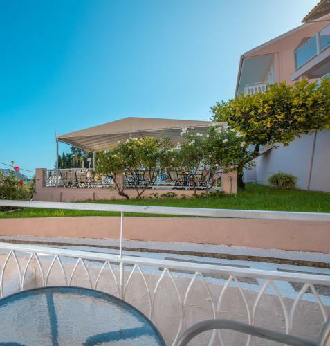 Odysseus Hotel
