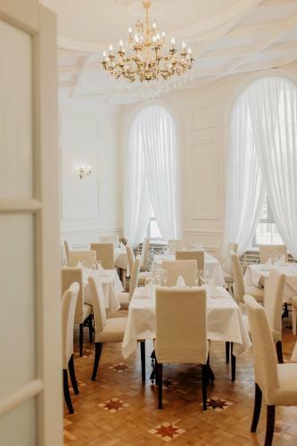 Dom Sivre Boutique Hotel