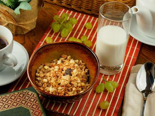 Bridge Hotel