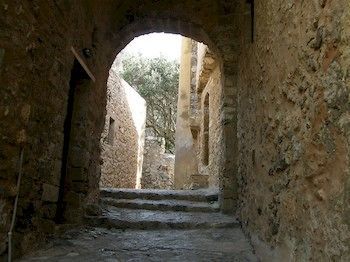 Dorovinis Monemvasia Castlehouses