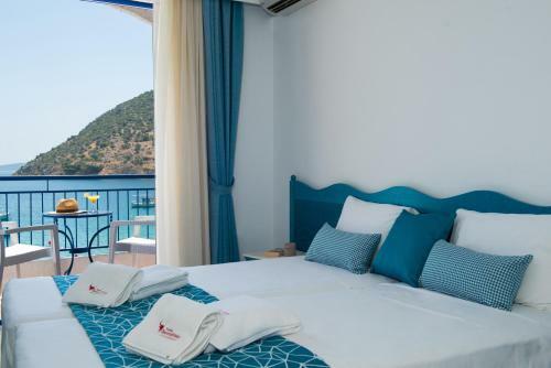 Knossos Hotel