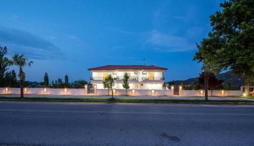 A Ponte Studios & Apartments