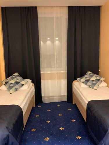Hotel ??????
