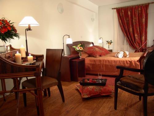 Aloni Toy Kir Thanasi Hotel & Spa