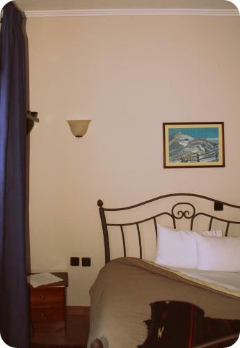 Hotel Monopati E6