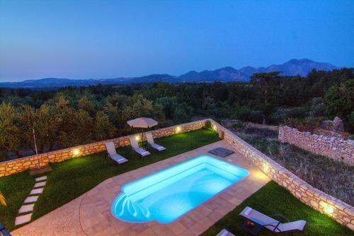 Green Paradise Villa