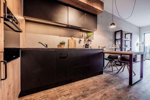 B10 Apartments The Best Location - Park & Parking