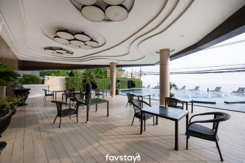 Rodina Jomtien Beach Pattaya Hotel