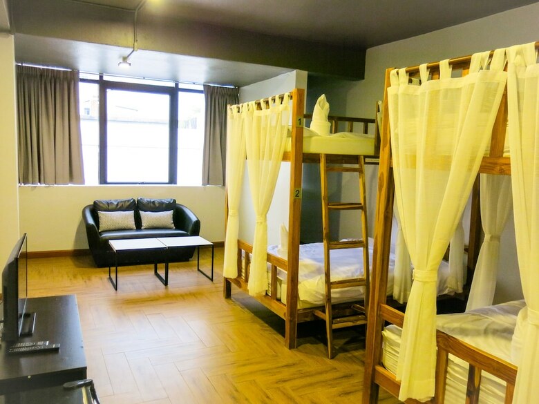 Metro Pratunam Boutique Hotel