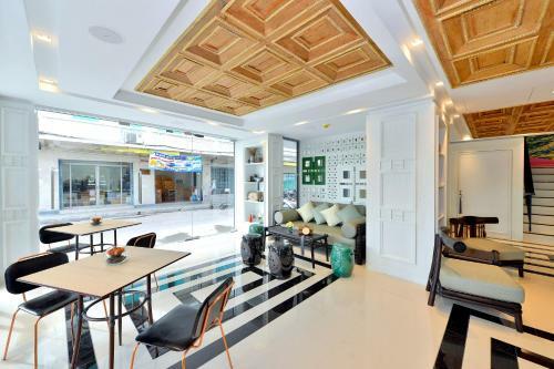 Hotel Riva Arun Bangkok