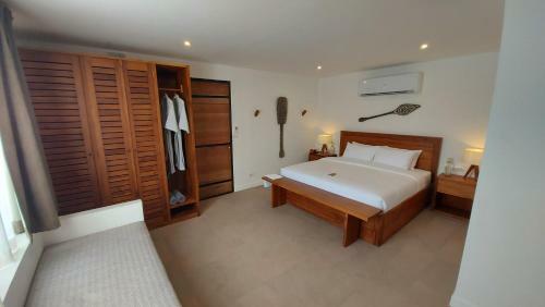 Hotel The Mooring Resort