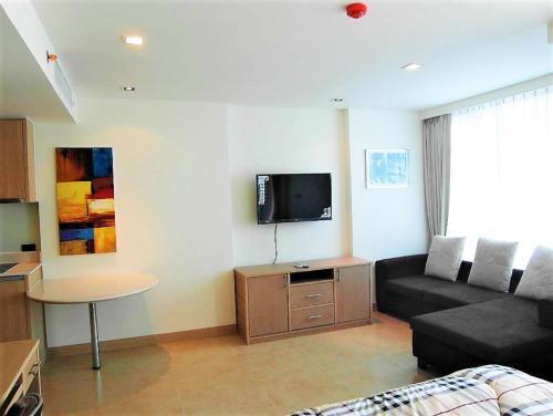 Apartamento The Cliff Pratumnak - 10th Floor Sea View Studio