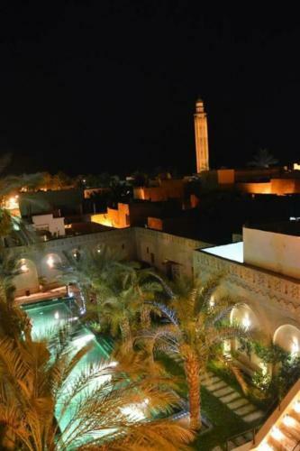 Bed & Breakfast Maison D'hotes Dar Tozeur