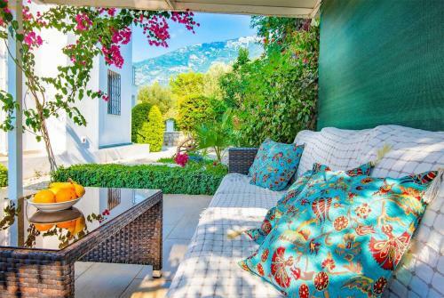 Unique Villa C