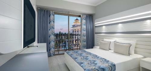 Hotel Blue Marlin Deluxe Spa & Resort