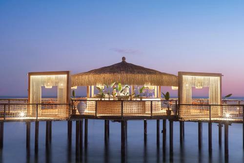 Hotel Blue Marlin Deluxe Spa & Resort
