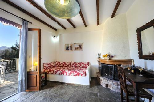 Hostal Gera's Olive Grove (elaionas Tis Geras)