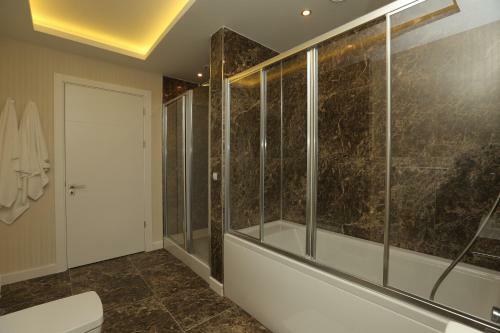 Apartamento Canbakkal Luxury Suites